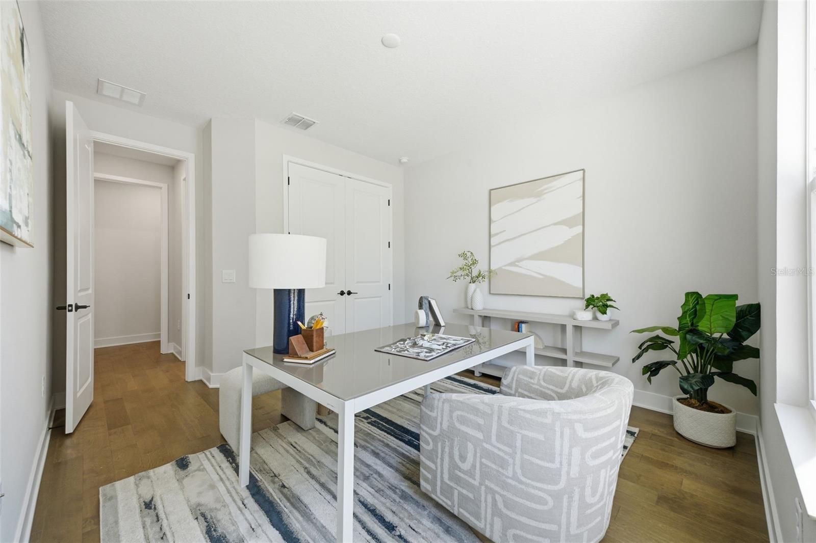 Image 25 of 50 For 3608 Tampa Circle