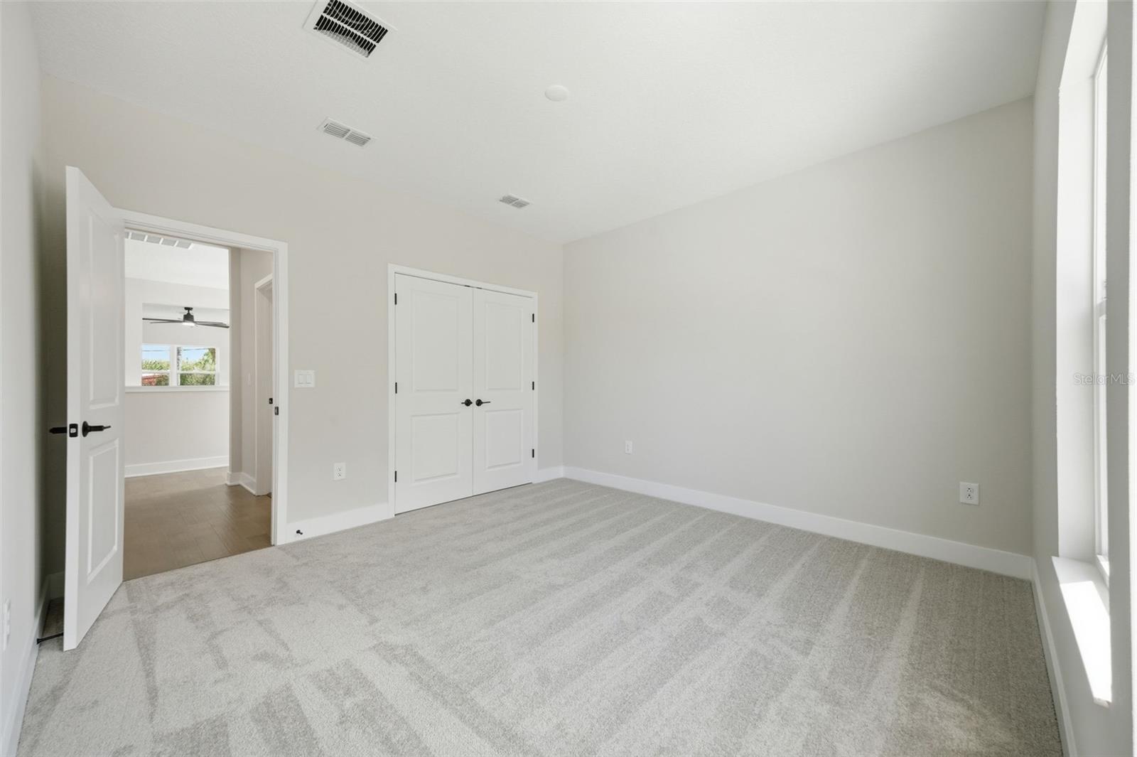 Image 45 of 50 For 3608 Tampa Circle