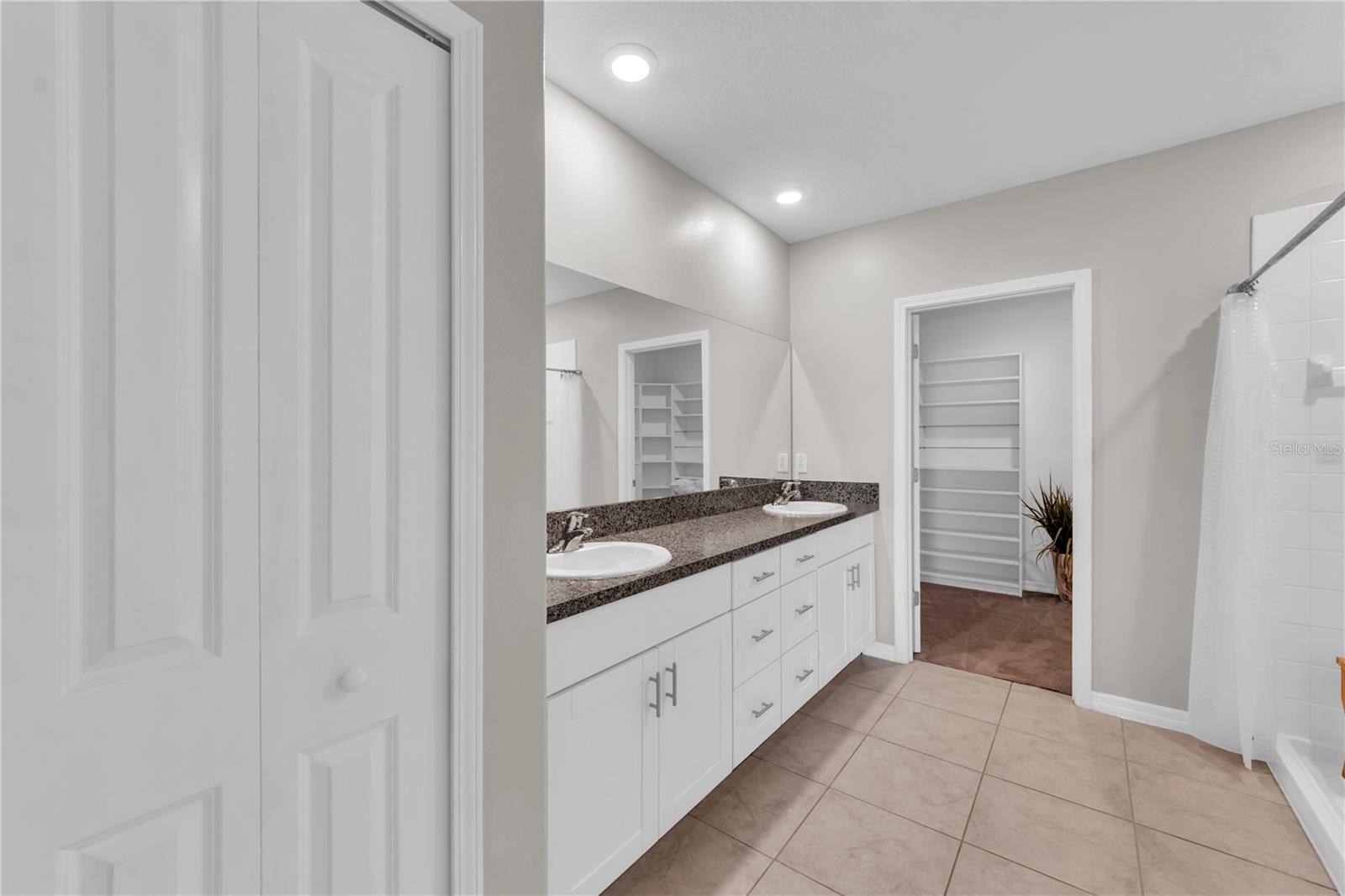 Image 16 of 46 For 4215 Hanover Drive