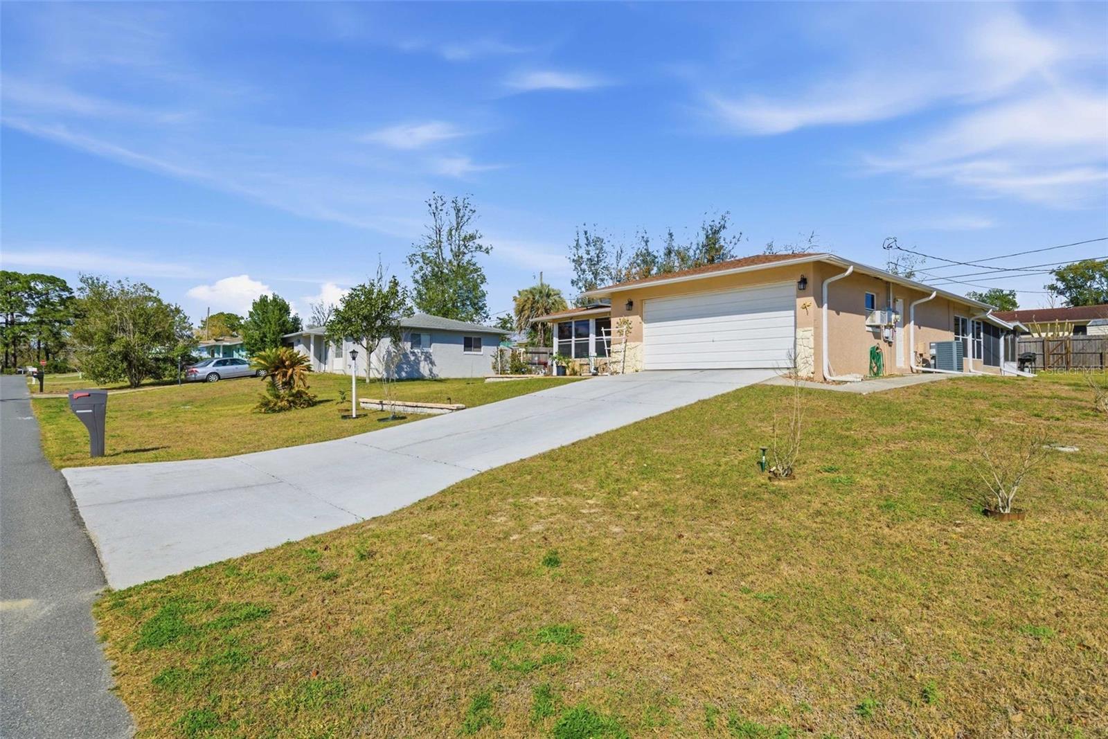 Image 10 of 47 For 509 Monroe Street