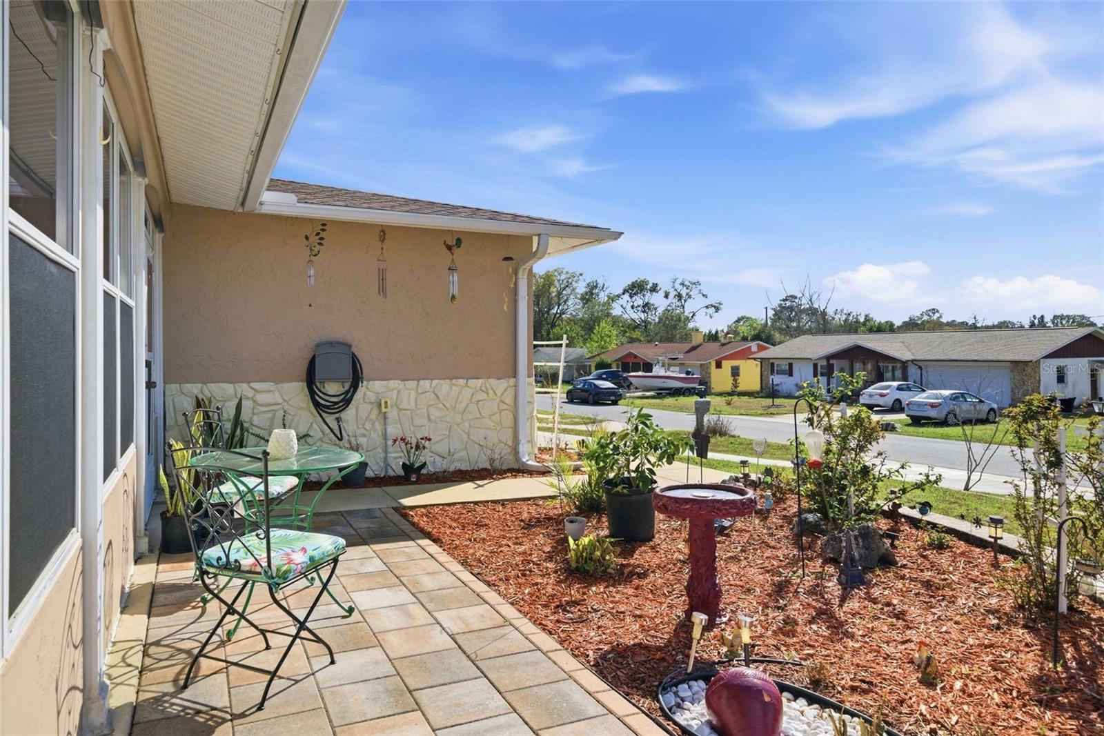 Image 14 of 47 For 509 Monroe Street