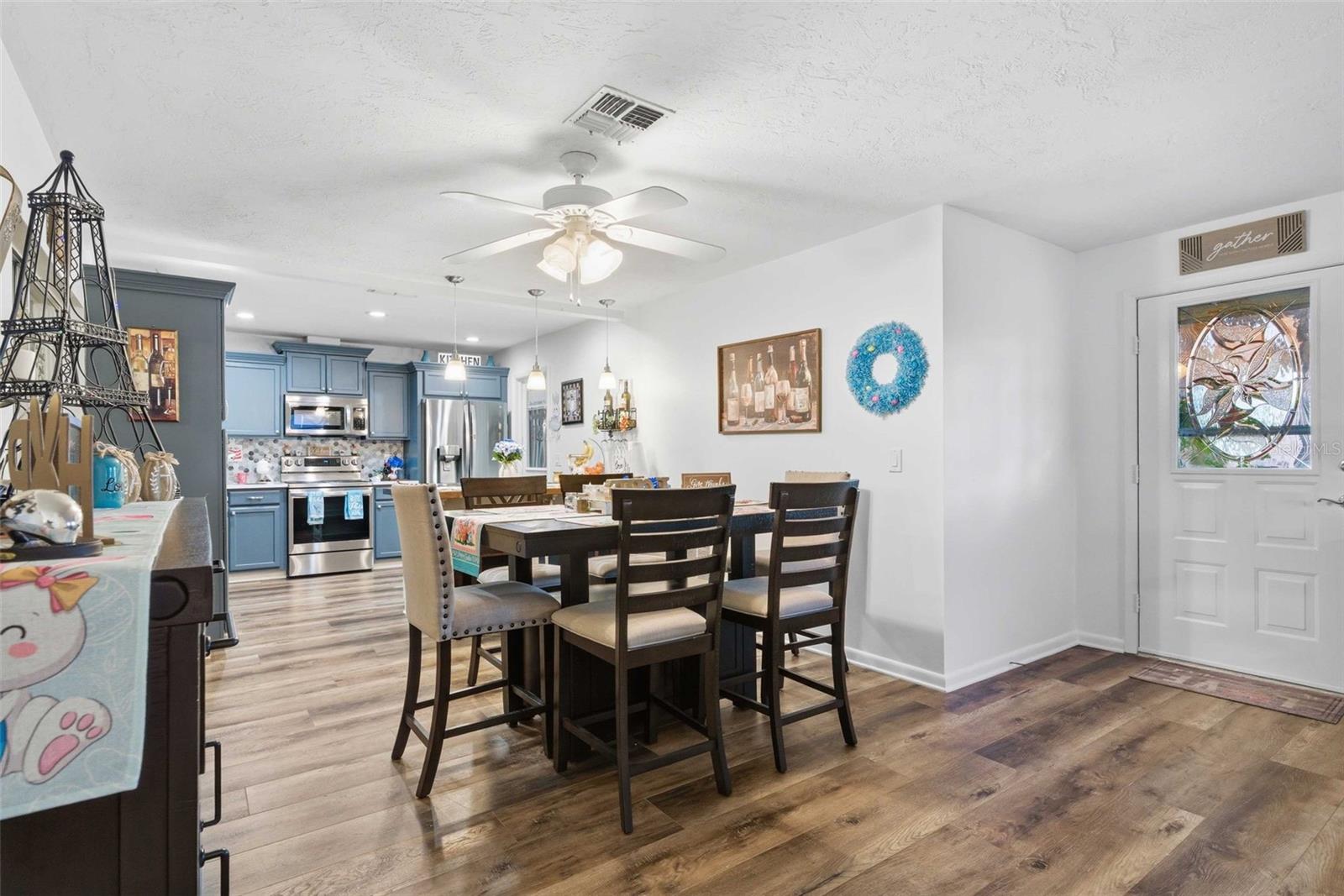 Image 27 of 47 For 509 Monroe Street