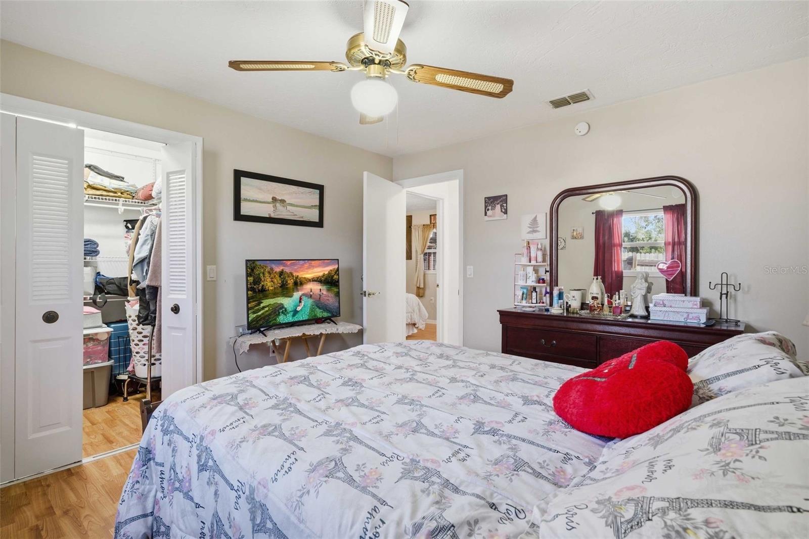 Image 44 of 47 For 509 Monroe Street