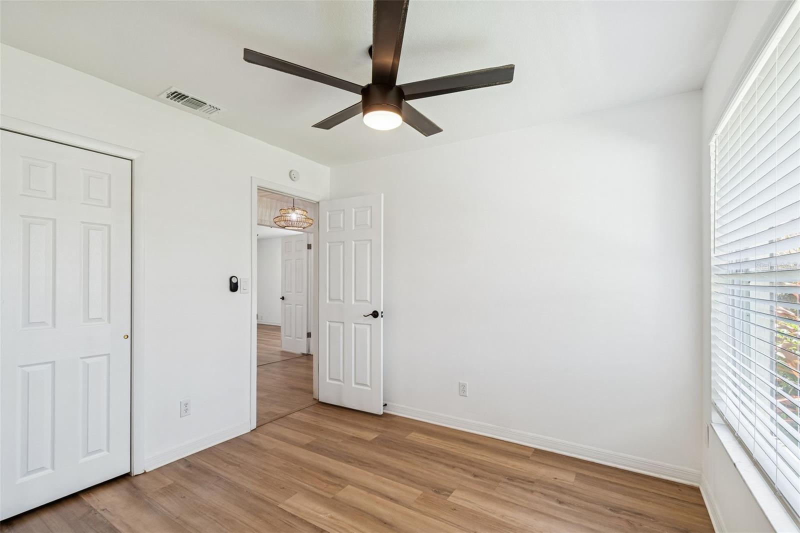 Image 10 of 20 For 2817 Wendover Terrace