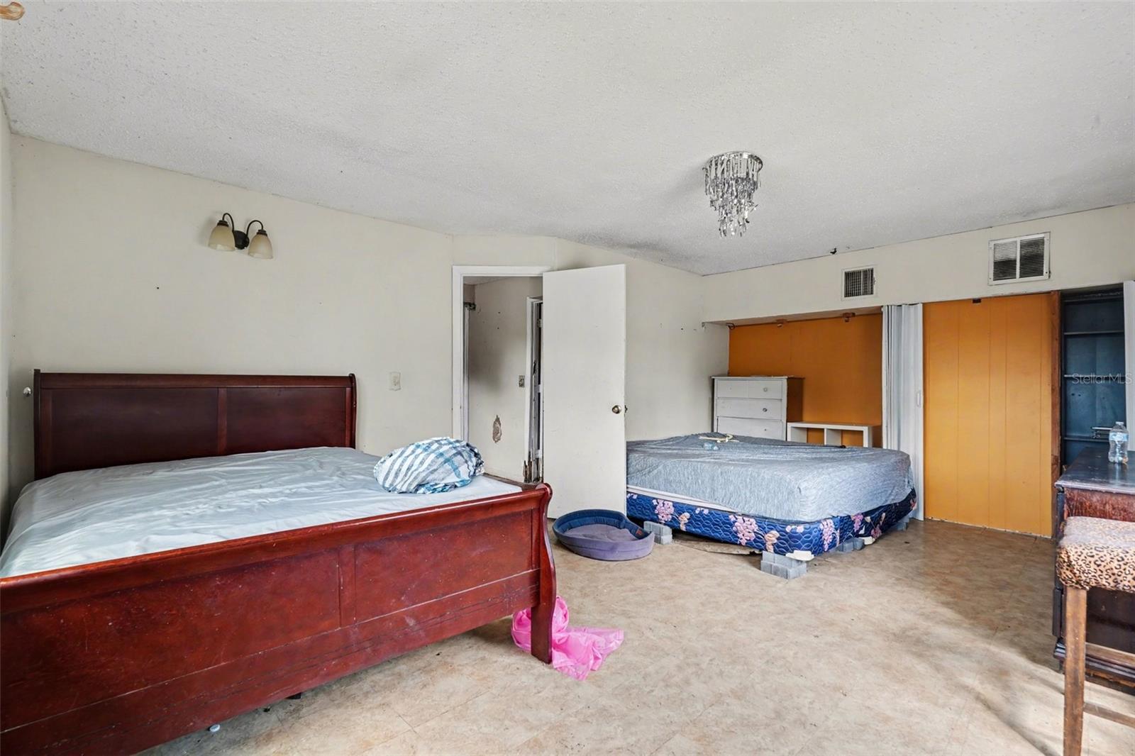 Image 18 of 39 For 3510 Moores Lake Road