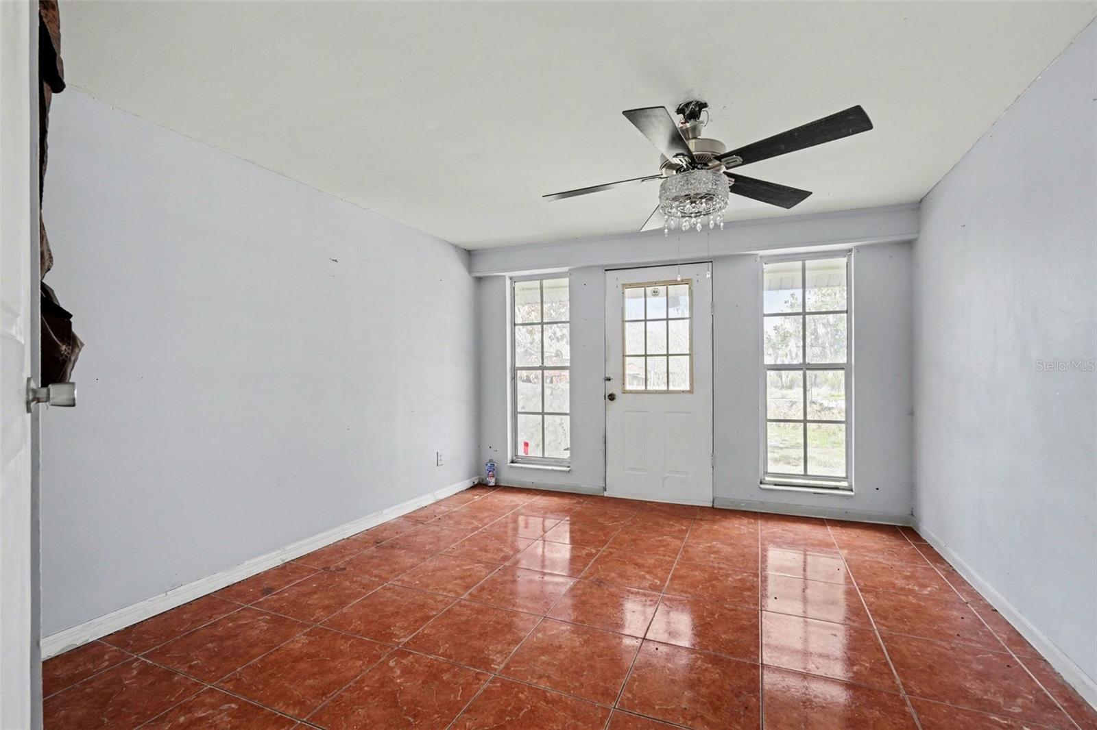 Image 21 of 39 For 3510 Moores Lake Road