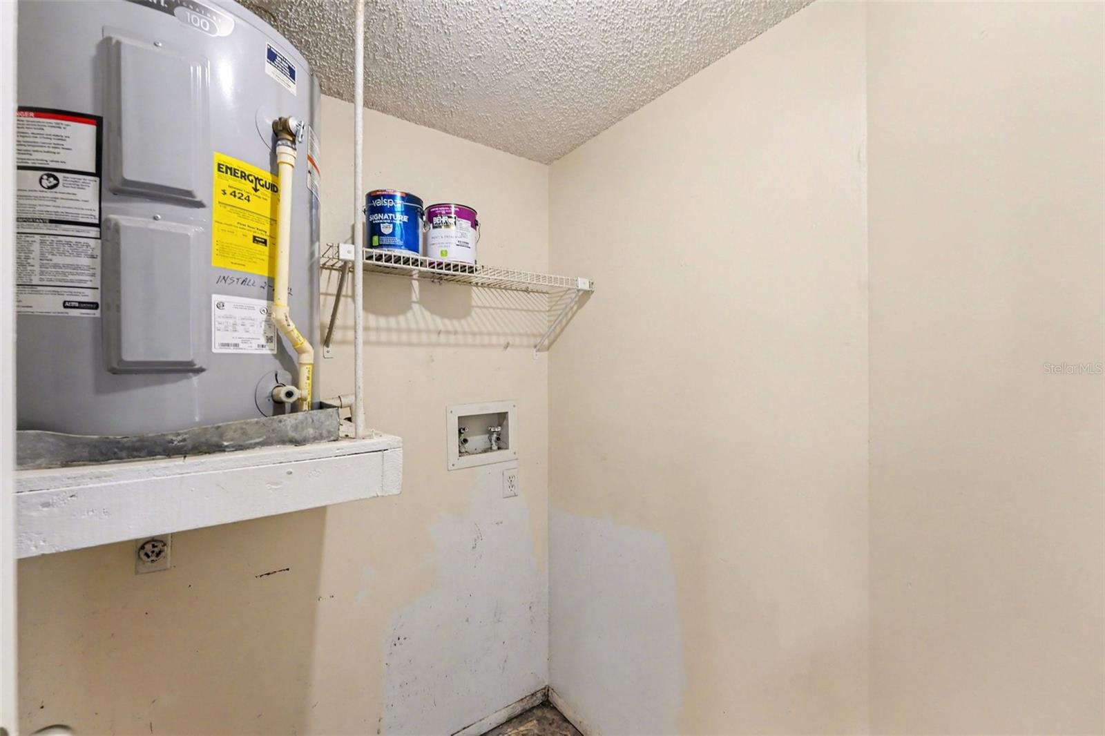 Image 12 of 38 For 129 Camphor Circle F