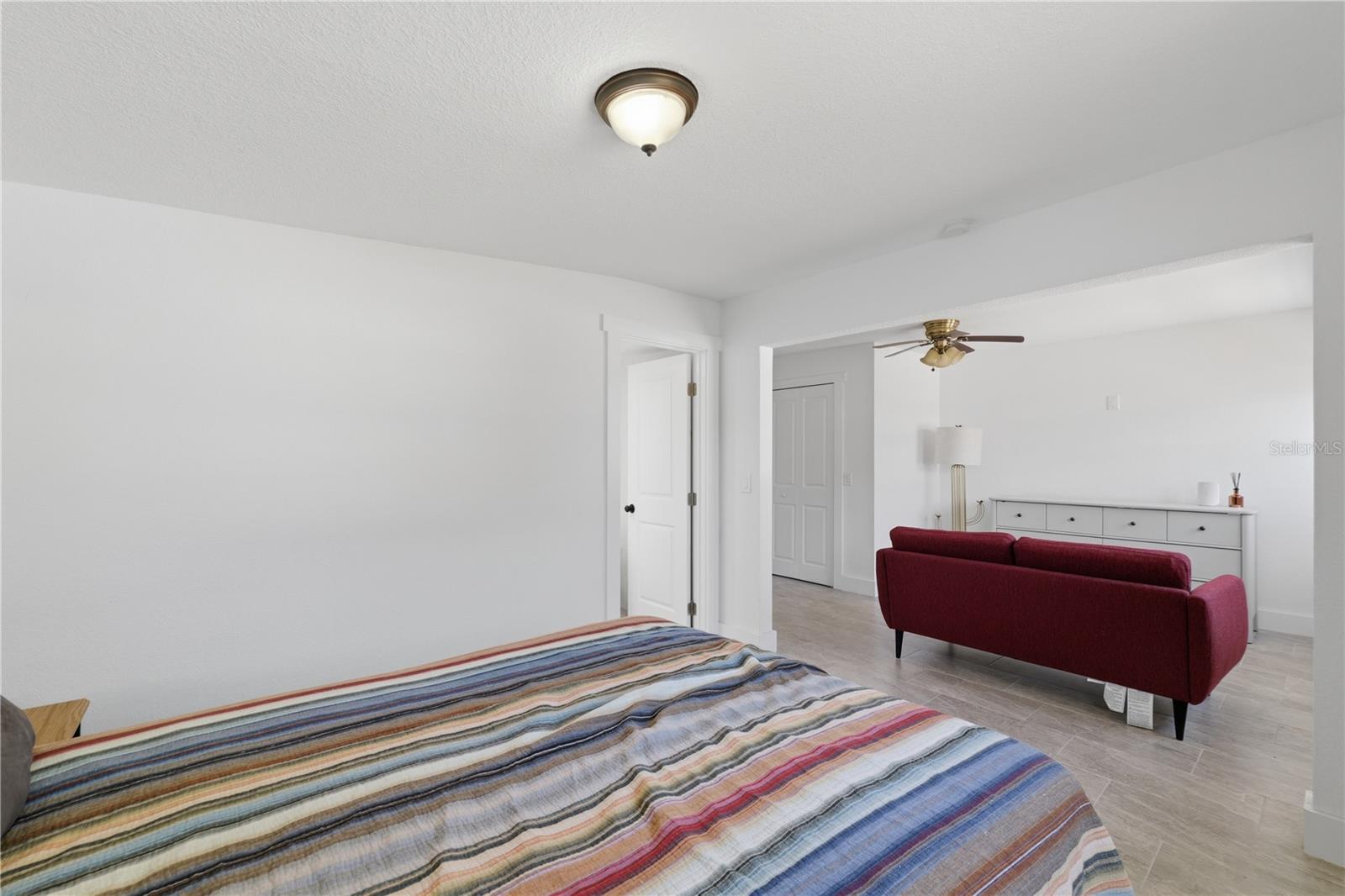 Image 24 of 51 For 733 61st Avenue Ne