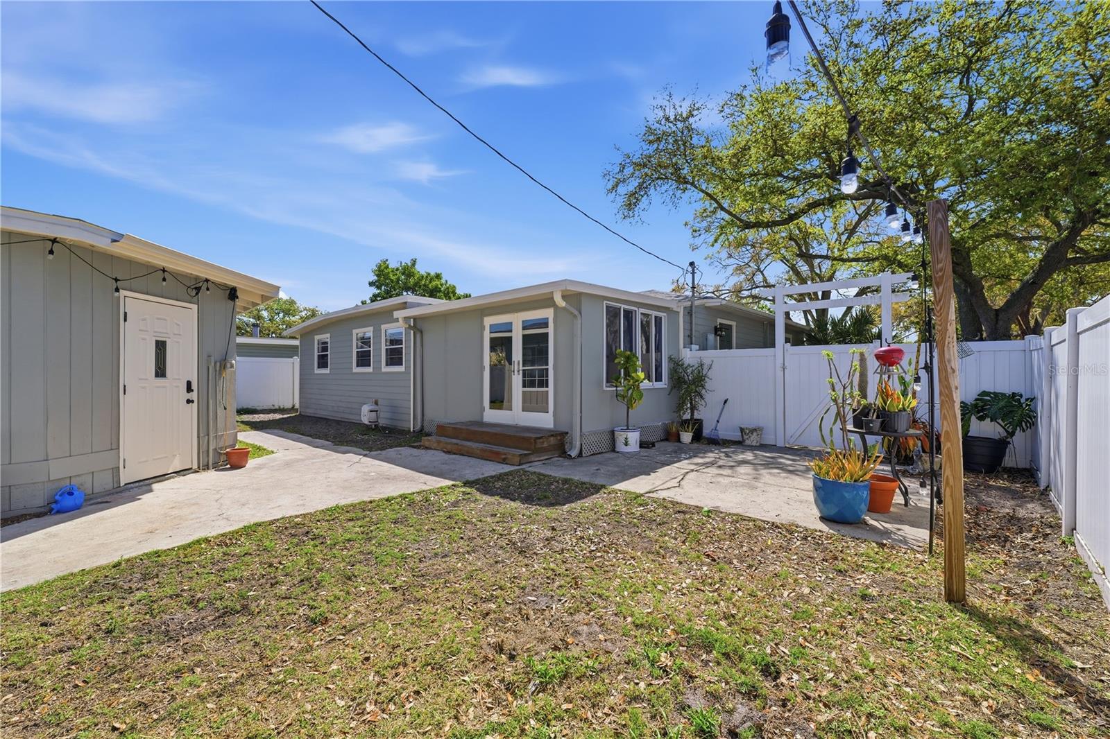 Image 42 of 51 For 733 61st Avenue Ne