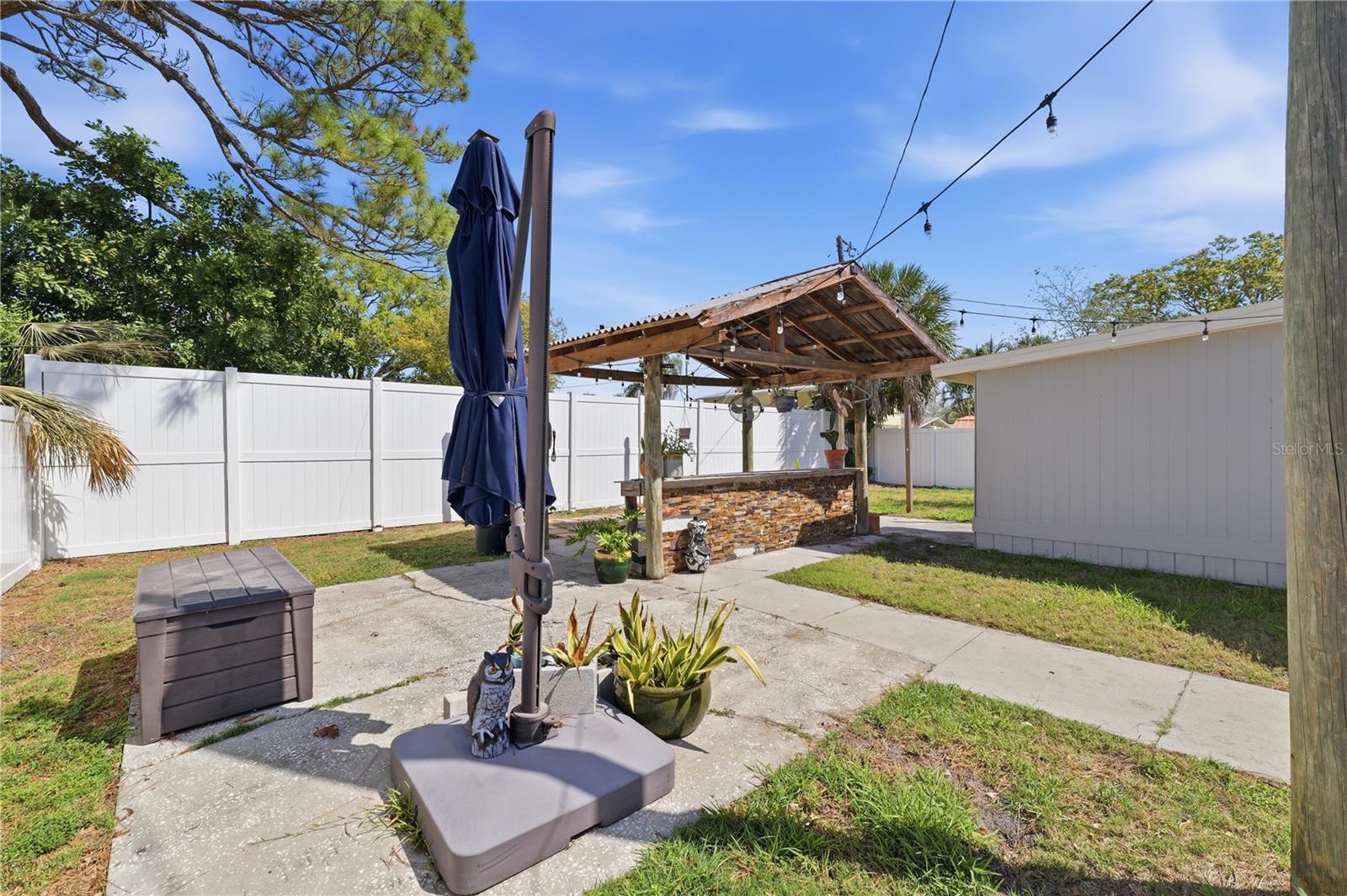 Image 43 of 51 For 733 61st Avenue Ne