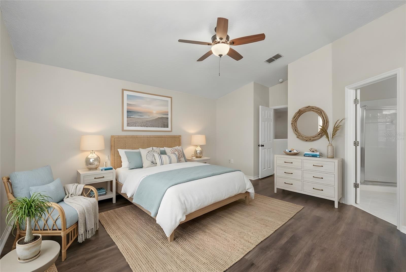 Image 20 of 49 For 13106 Royal George Avenue