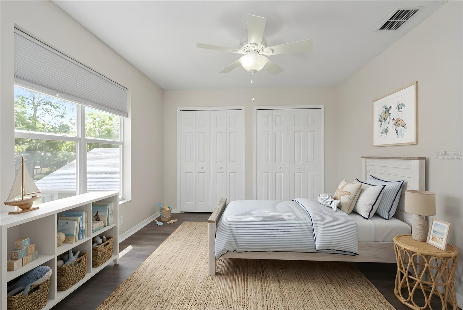 Image 24 of 49 For 13106 Royal George Avenue