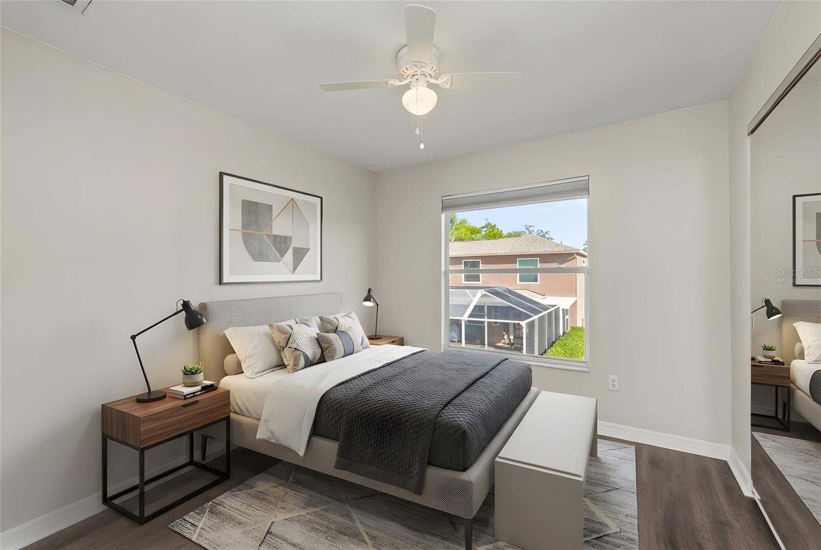 Image 25 of 49 For 13106 Royal George Avenue