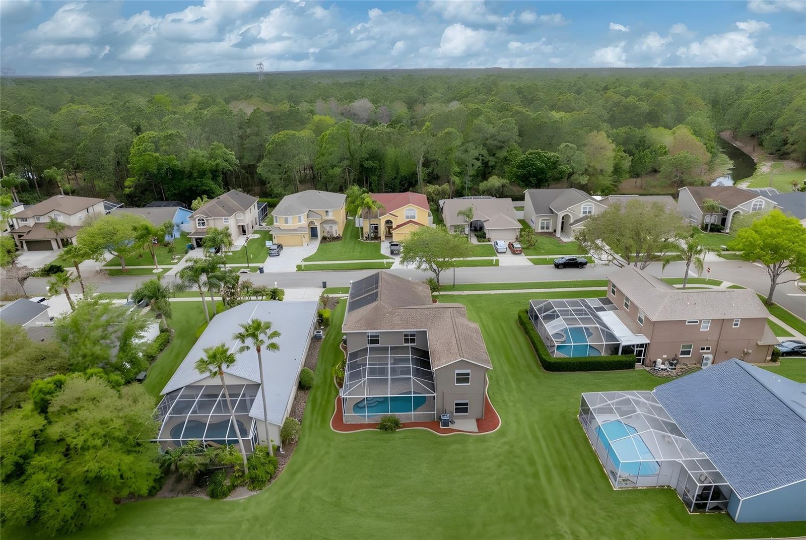 Image 31 of 49 For 13106 Royal George Avenue