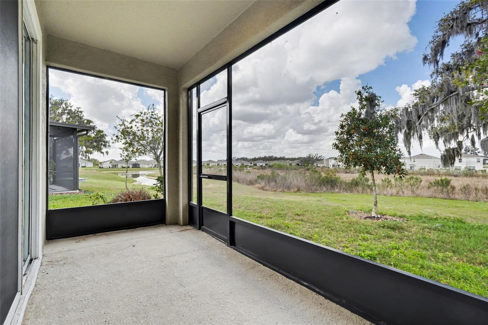 Image 15 of 17 For 31457 Mango Fade Way