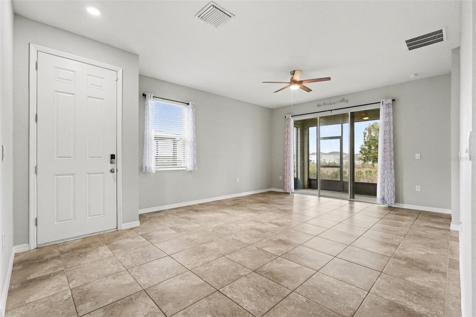 Image 6 of 17 For 31457 Mango Fade Way