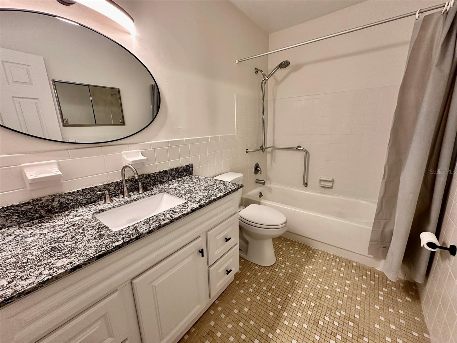 Image 18 of 44 For 2073 Denmark Street 5