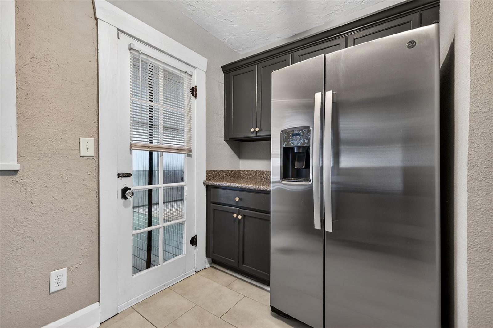 Image 16 of 32 For 2825 3rd Avenue N