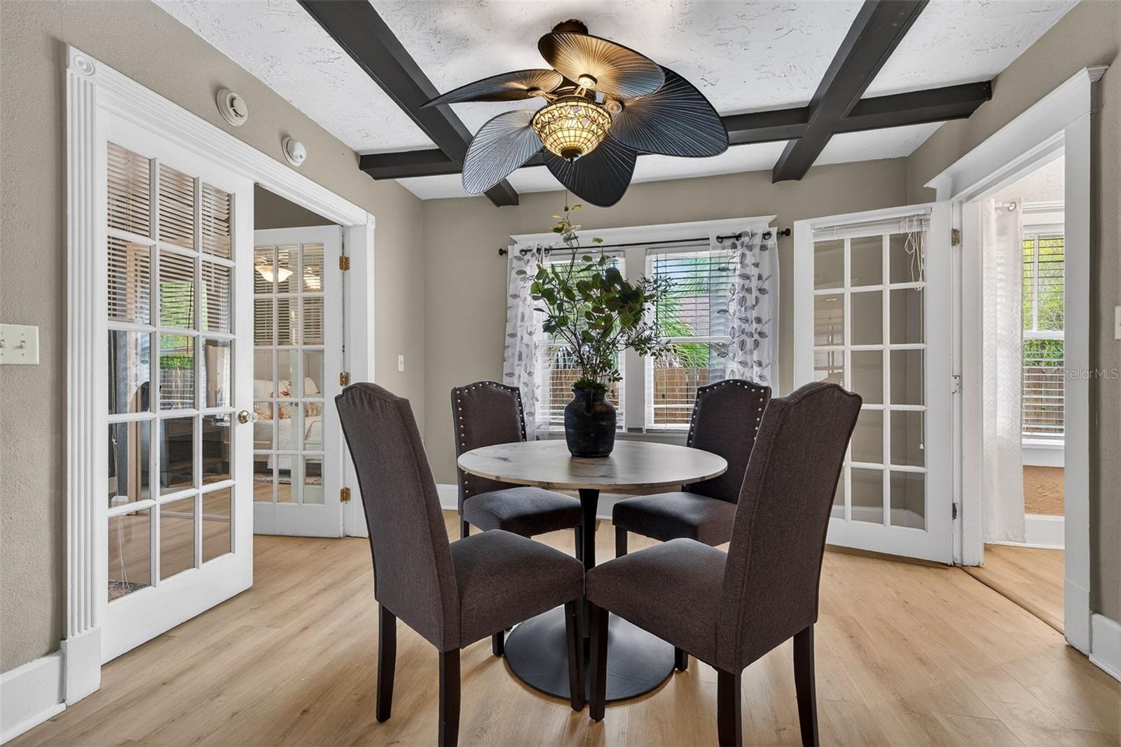 Image 19 of 32 For 2825 3rd Avenue N