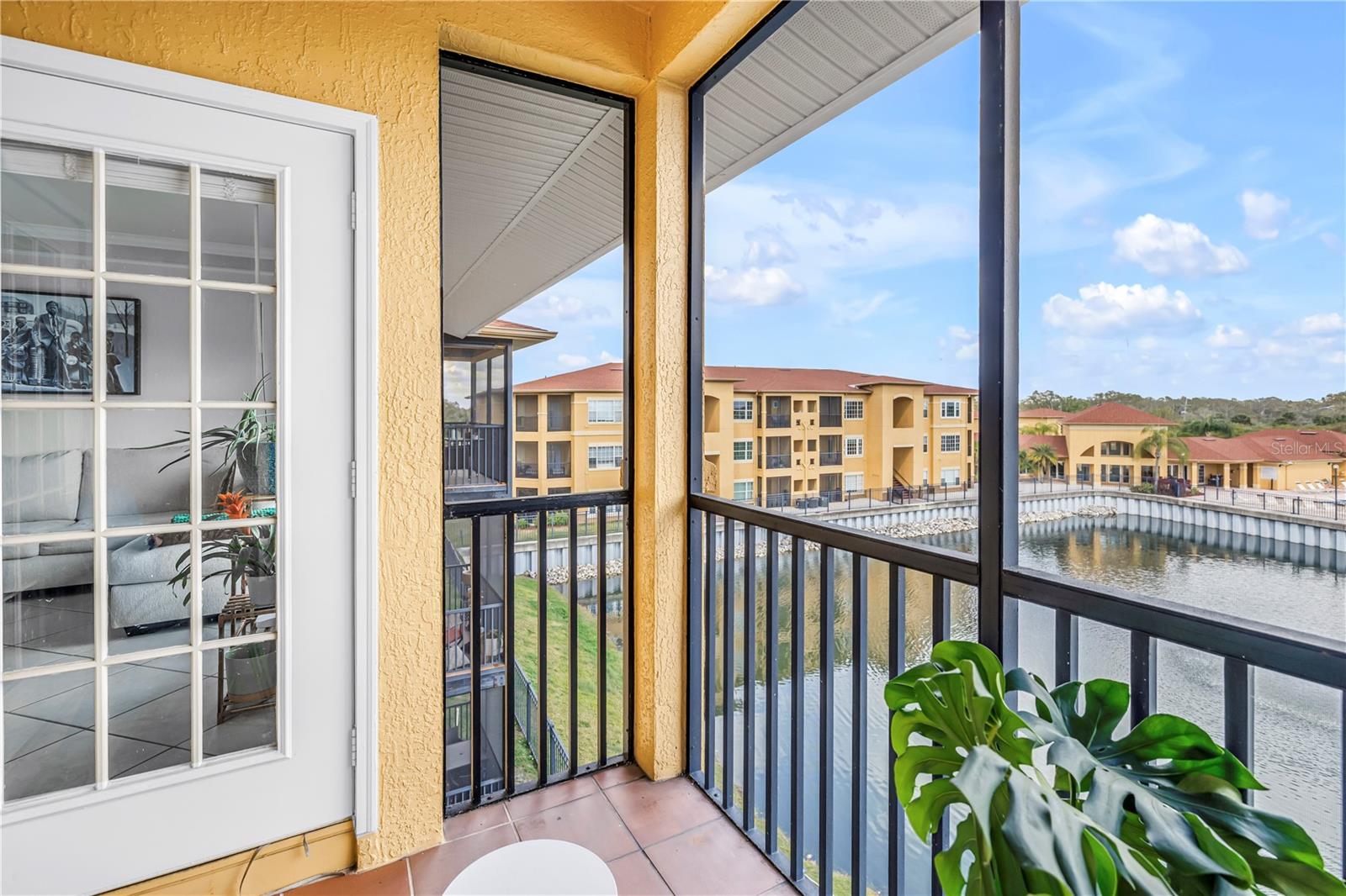 Image 22 of 54 For 4333 Bayside Village Drive 320