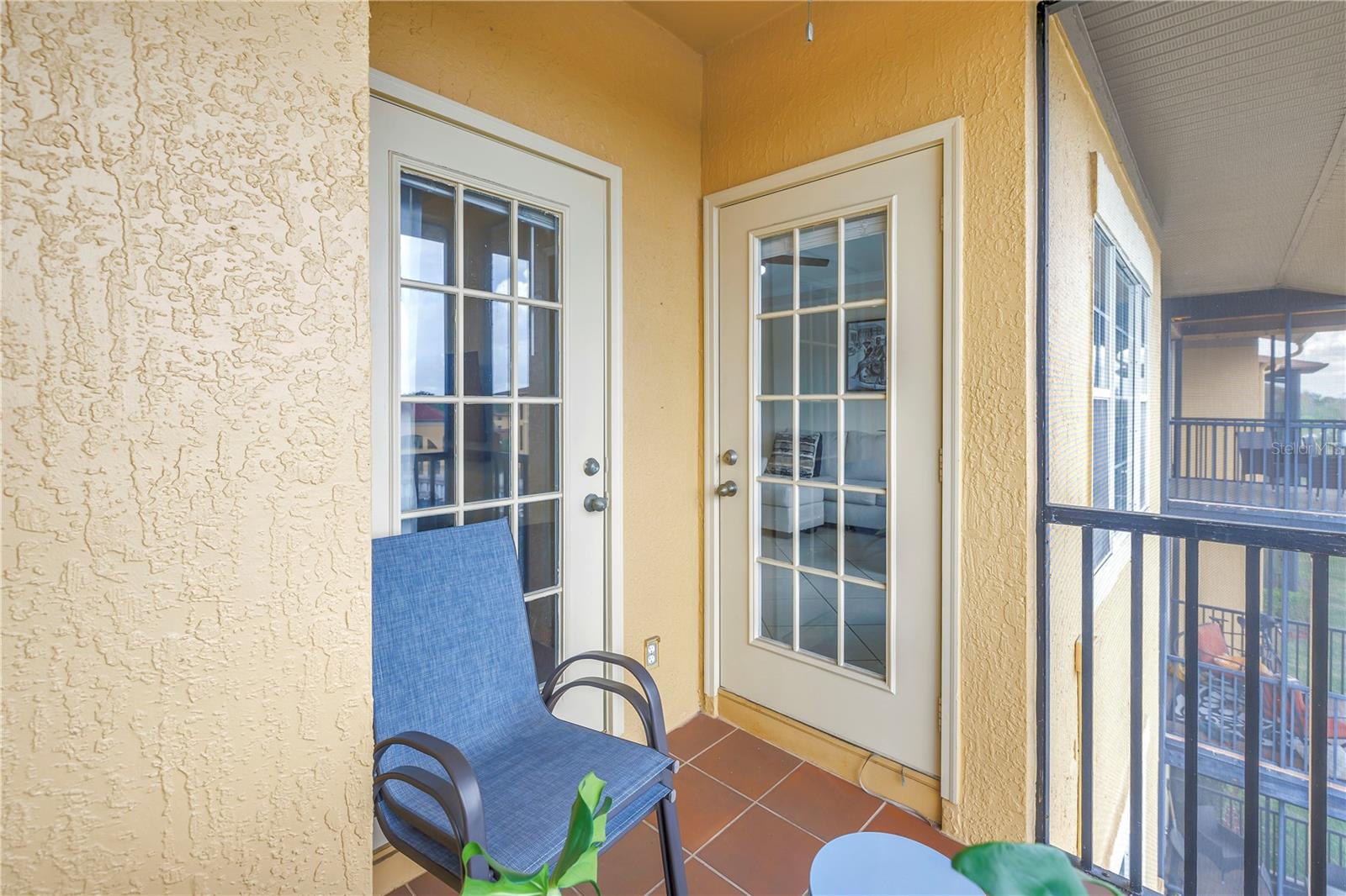 Image 23 of 54 For 4333 Bayside Village Drive 320