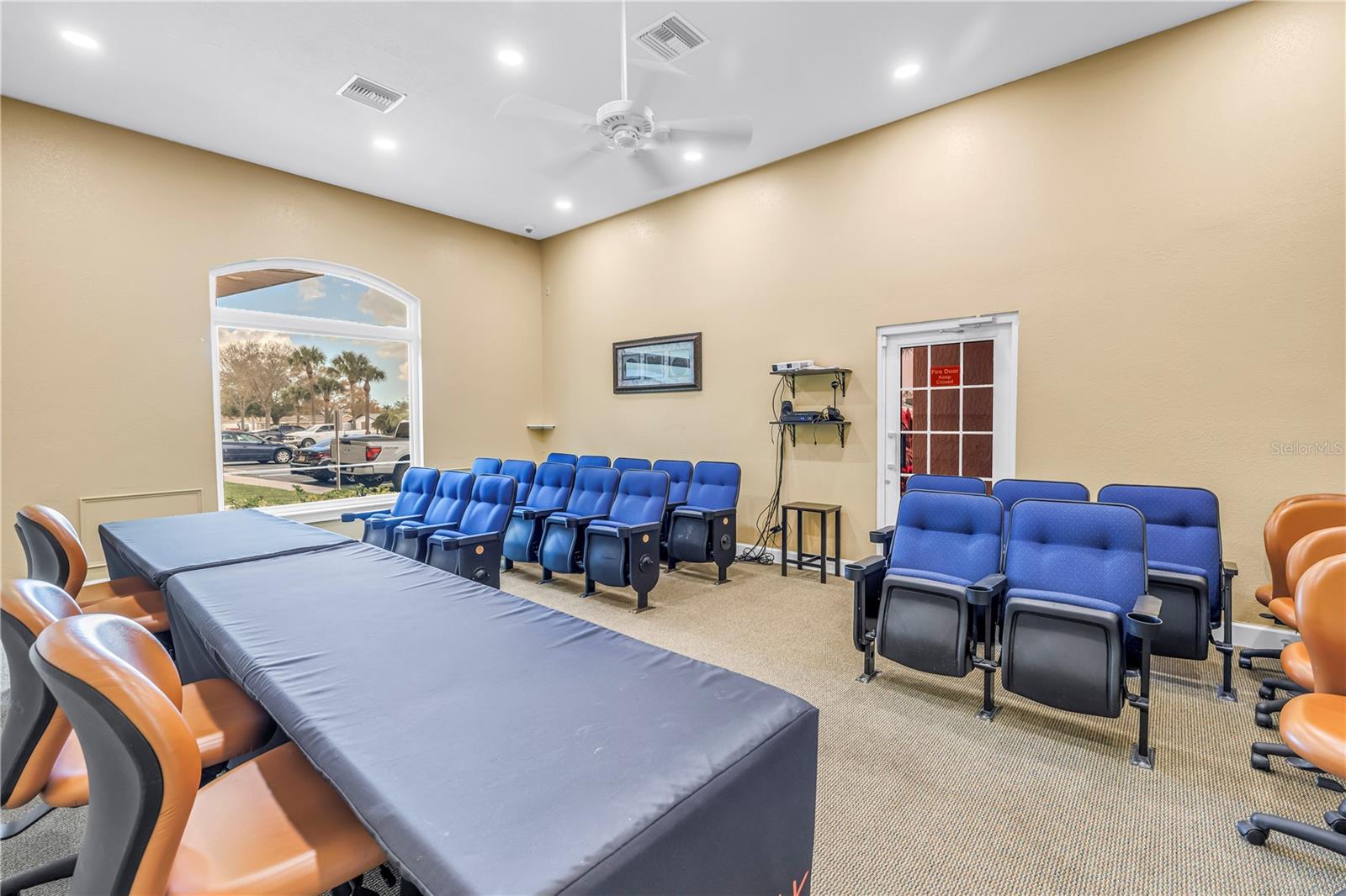 Image 30 of 54 For 4333 Bayside Village Drive 320