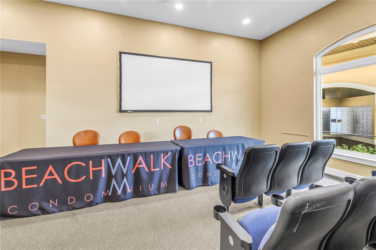 Image 31 of 54 For 4333 Bayside Village Drive 320