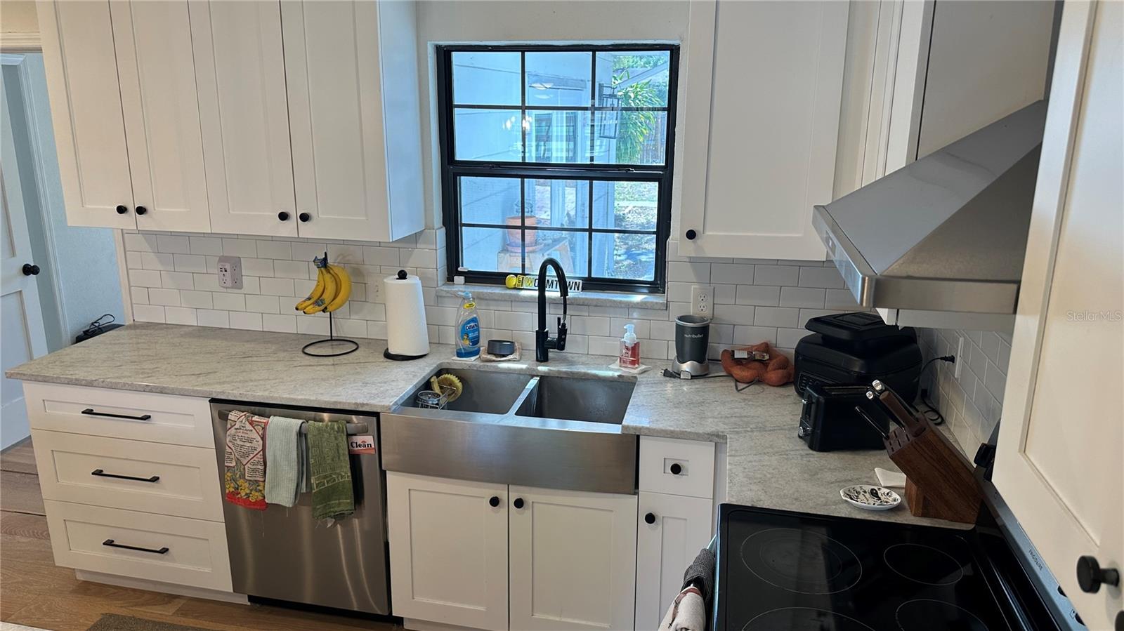 Image 6 of 26 For 1232 48th Avenue N