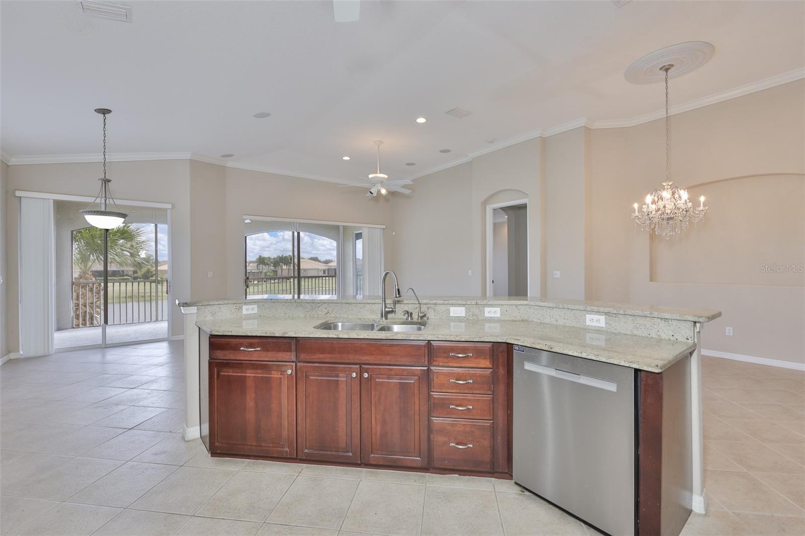 Image 22 of 57 For 1344 Emerald Dunes Drive