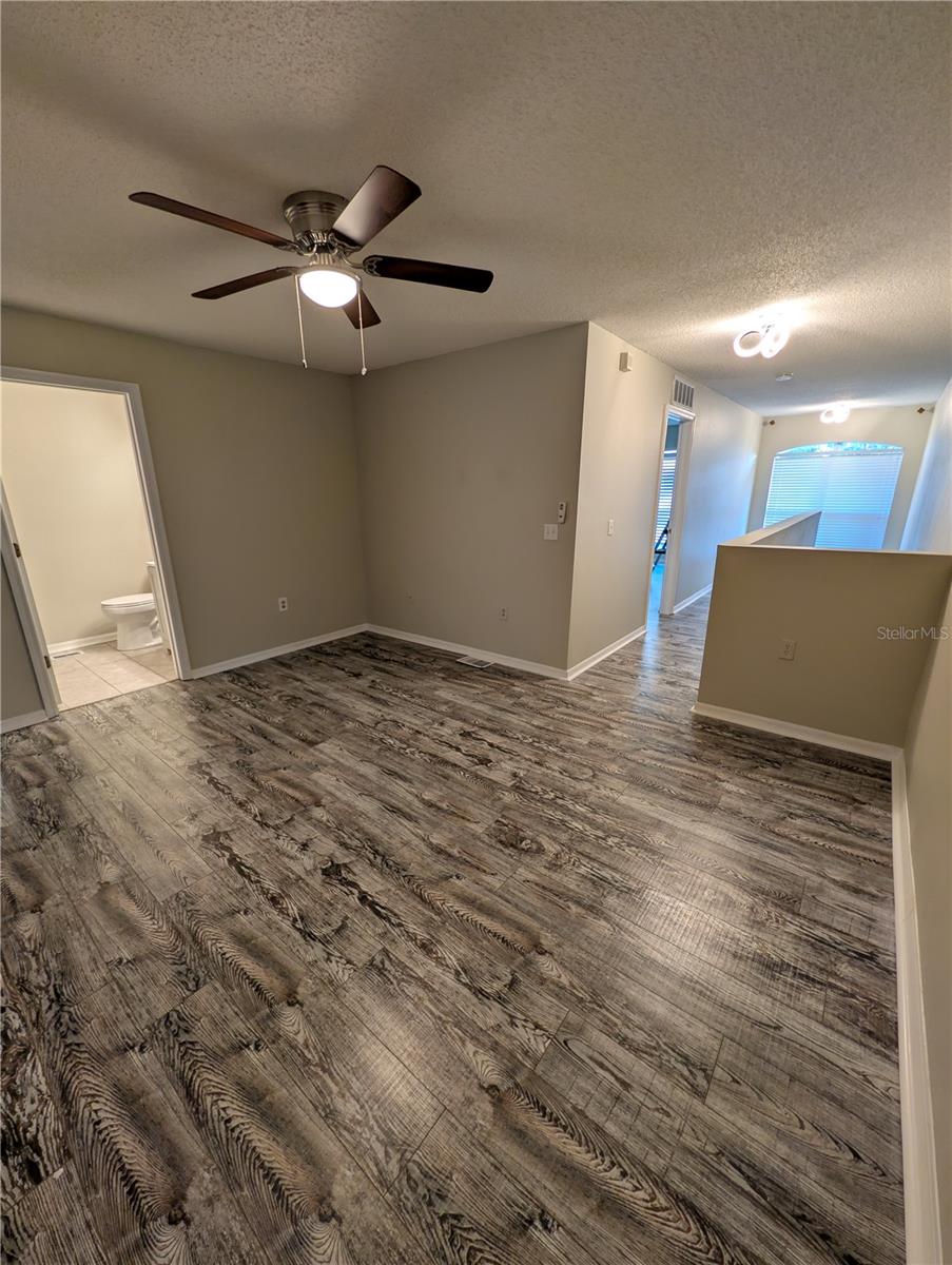 Image 21 of 23 For 4630 Ashburn Square Drive