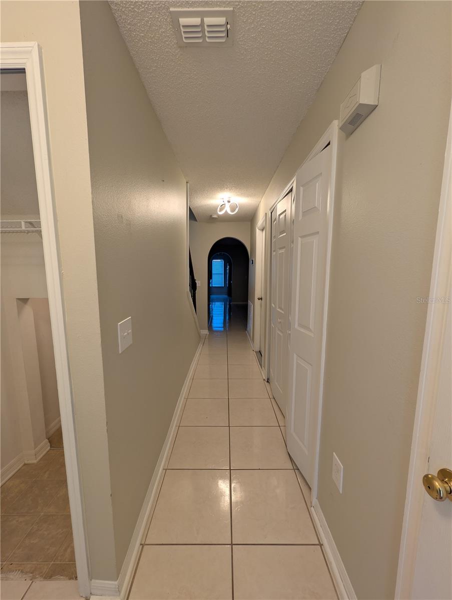 Image 5 of 23 For 4630 Ashburn Square Drive