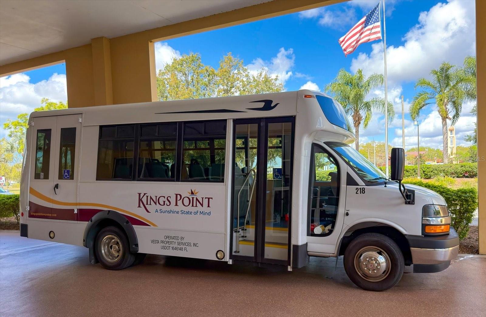 Image 32 of 40 For 205 Kings Boulevard 62