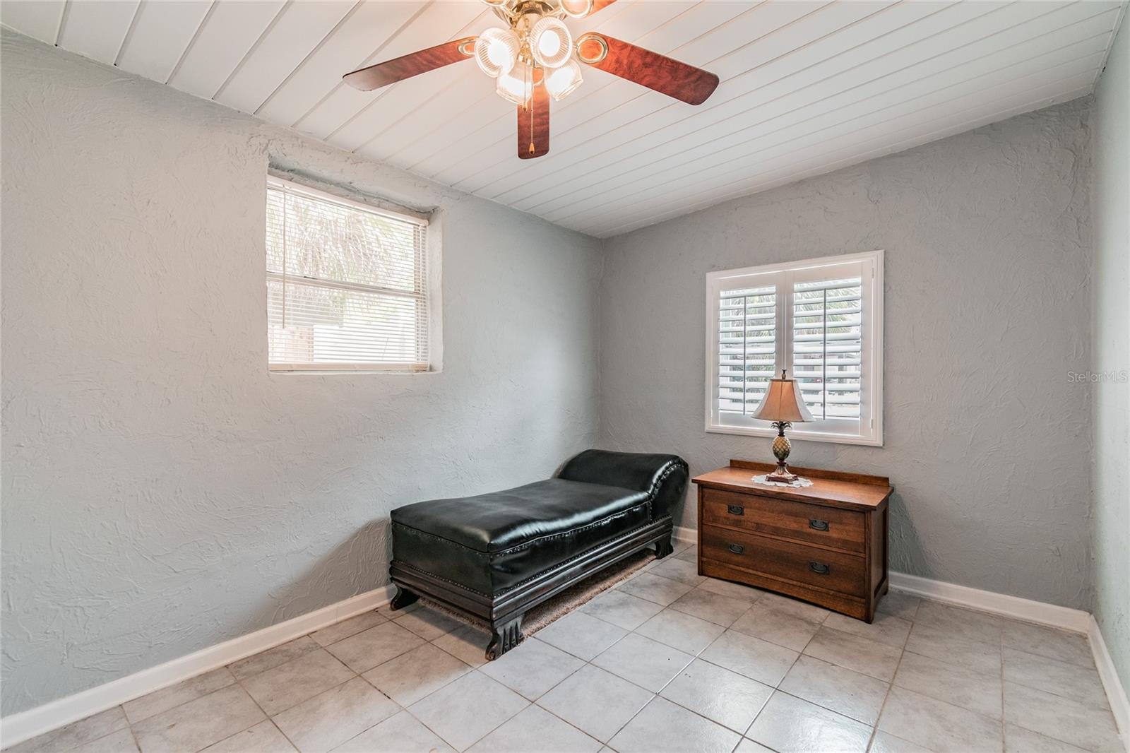 Image 27 of 29 For 3611 Anderson Avenue