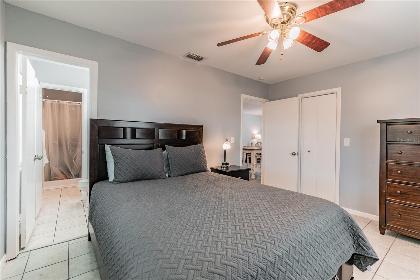 Image 8 of 29 For 3611 Anderson Avenue