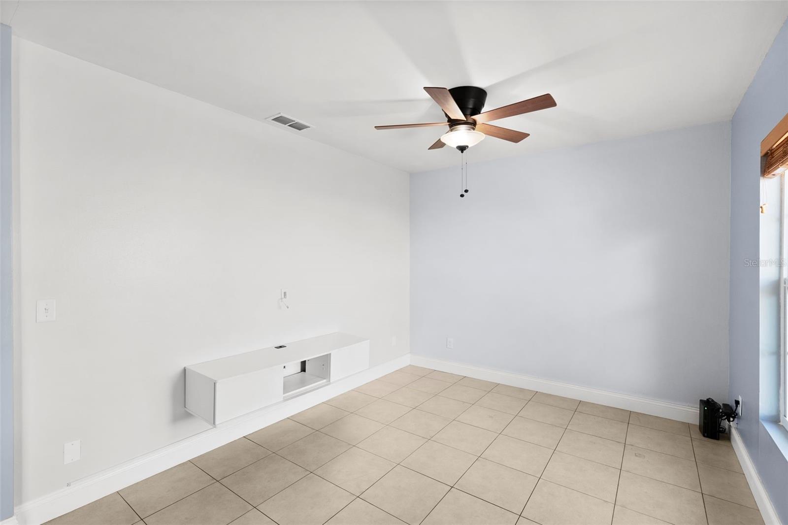 Image 13 of 40 For 6701 Larimer Drive