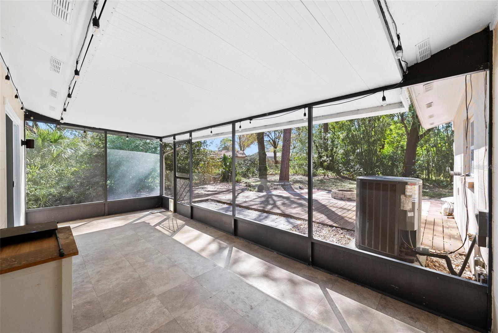 Image 31 of 40 For 6701 Larimer Drive