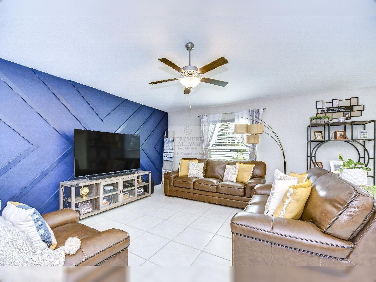 Image 13 of 30 For 1412 Tahitian Sunrise Drive