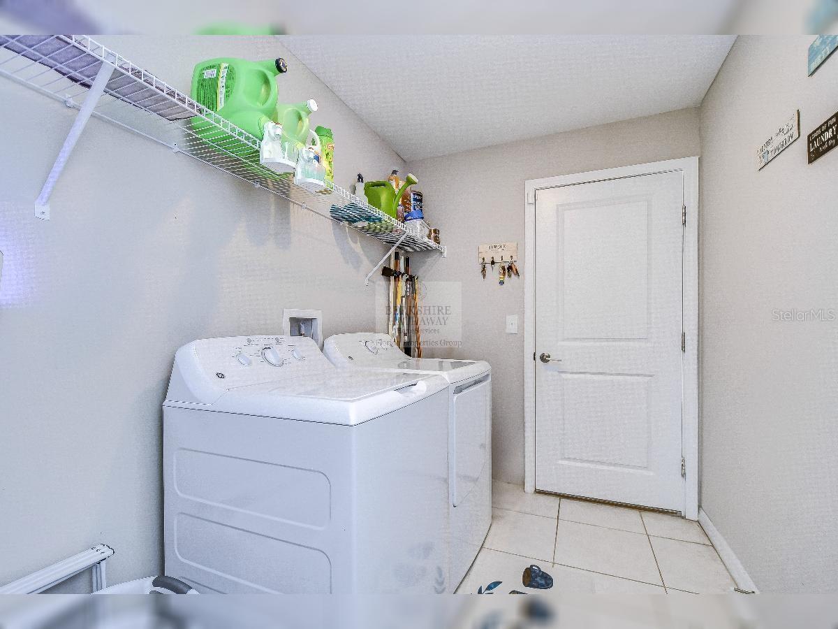 Image 19 of 30 For 1412 Tahitian Sunrise Drive