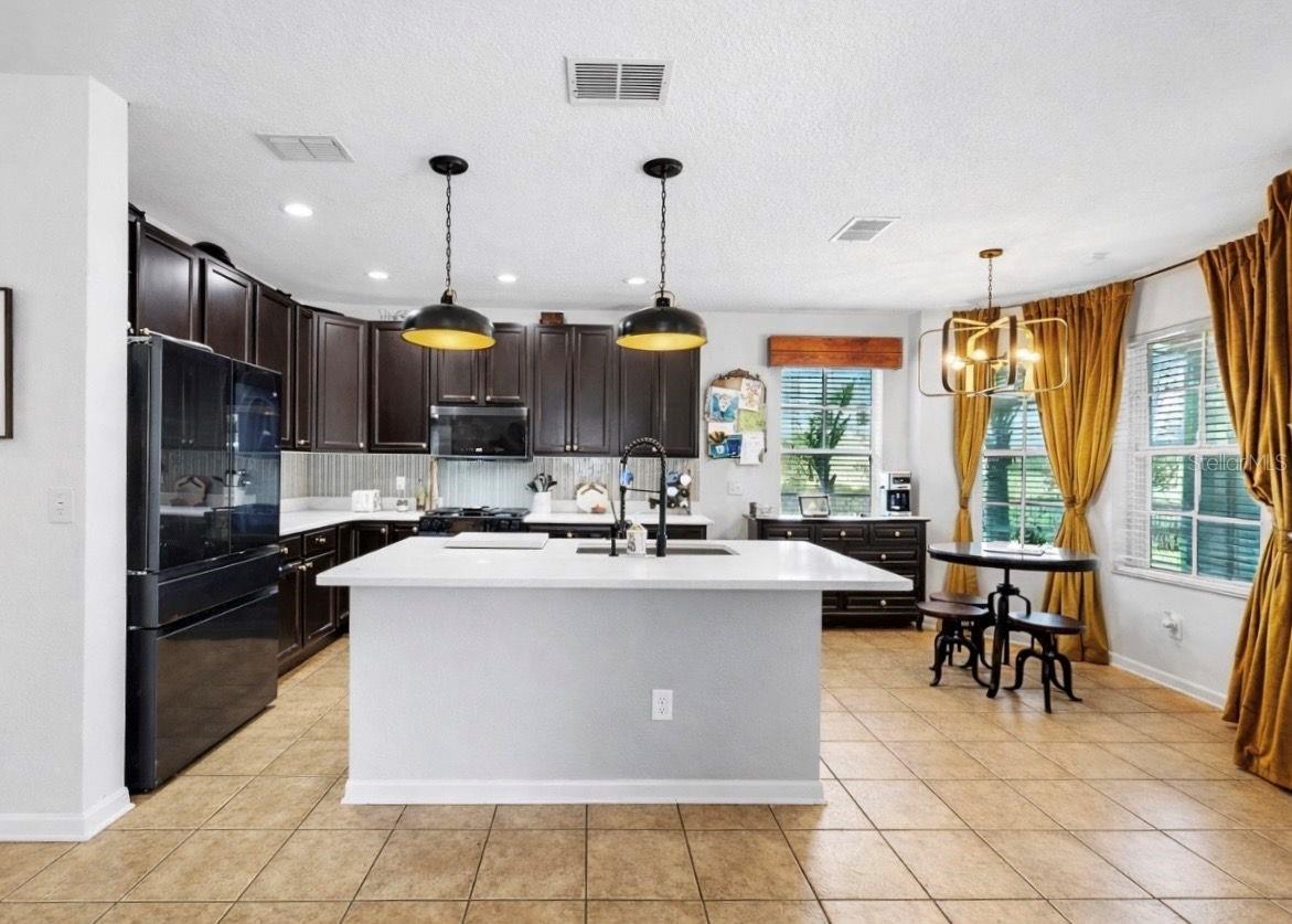 Image 17 of 47 For 16226 Bridgewalk Drive