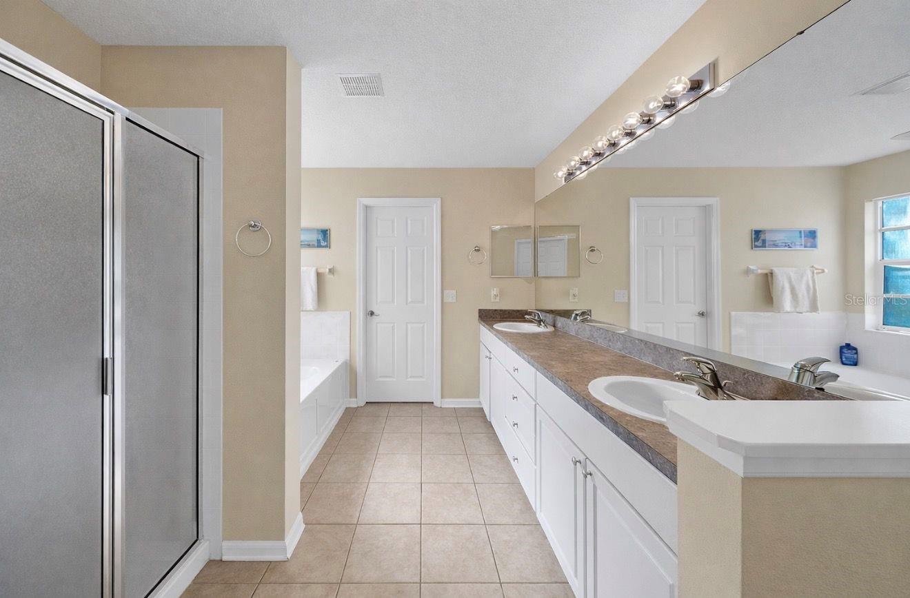 Image 29 of 47 For 16226 Bridgewalk Drive