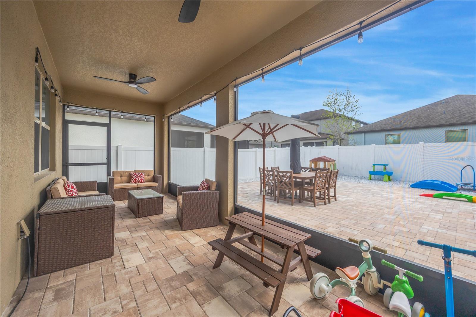 Image 17 of 72 For 13223 Satin Lily Drive