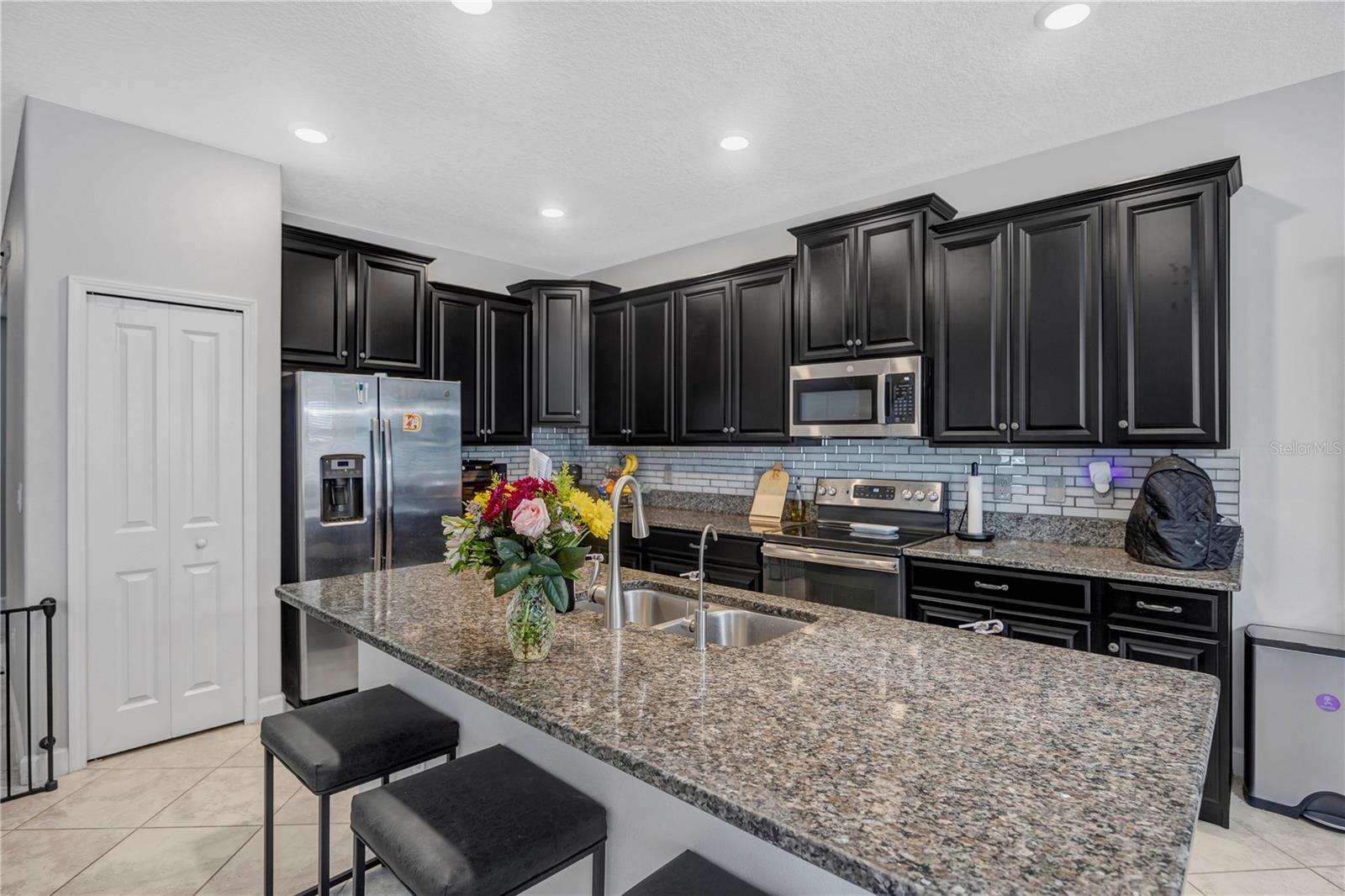 Image 26 of 72 For 13223 Satin Lily Drive