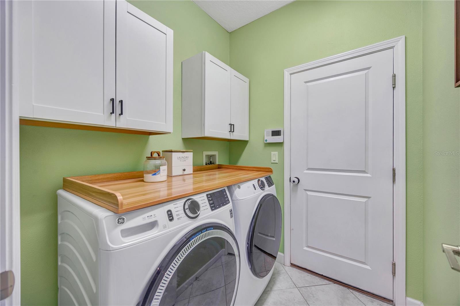 Image 31 of 72 For 13223 Satin Lily Drive