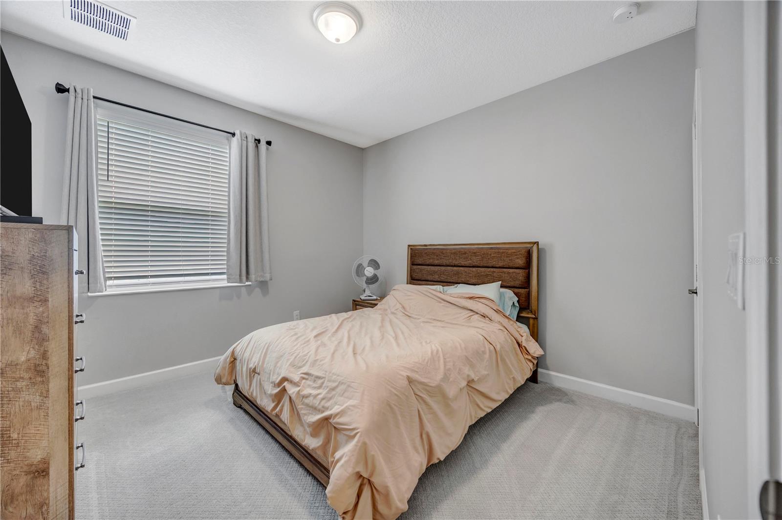 Image 33 of 72 For 13223 Satin Lily Drive