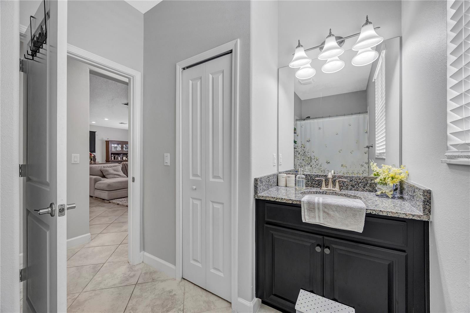 Image 36 of 72 For 13223 Satin Lily Drive