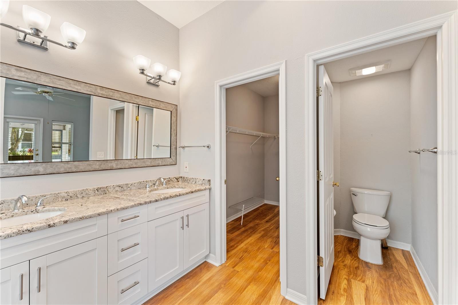 Image 32 of 98 For 17918 Holly Brook Drive