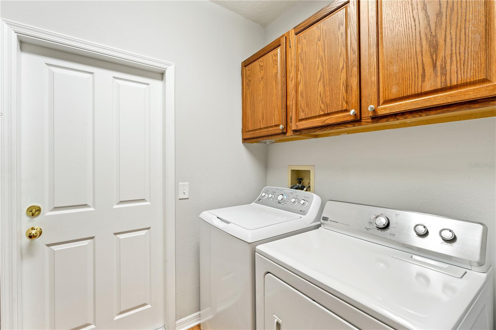 Image 49 of 98 For 17918 Holly Brook Drive