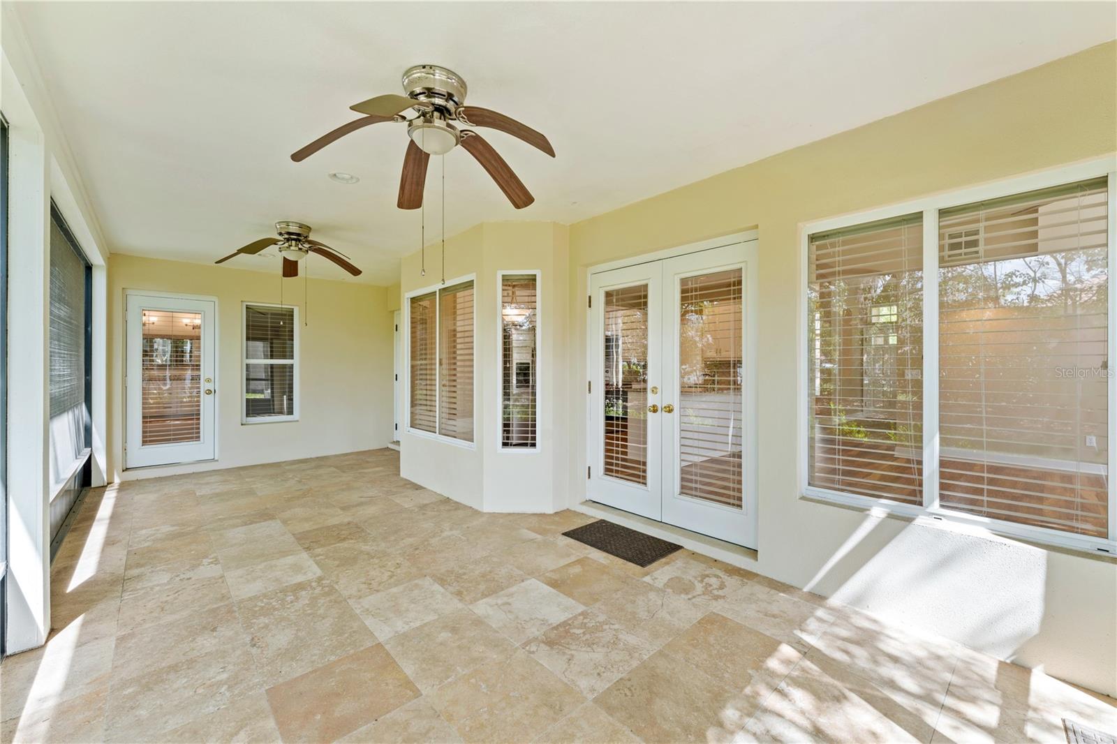 Image 52 of 98 For 17918 Holly Brook Drive