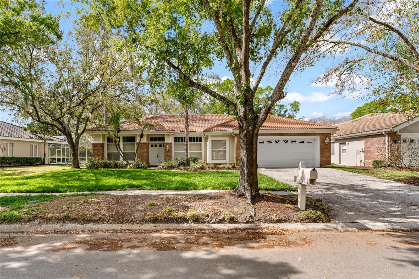 Image 61 of 98 For 17918 Holly Brook Drive