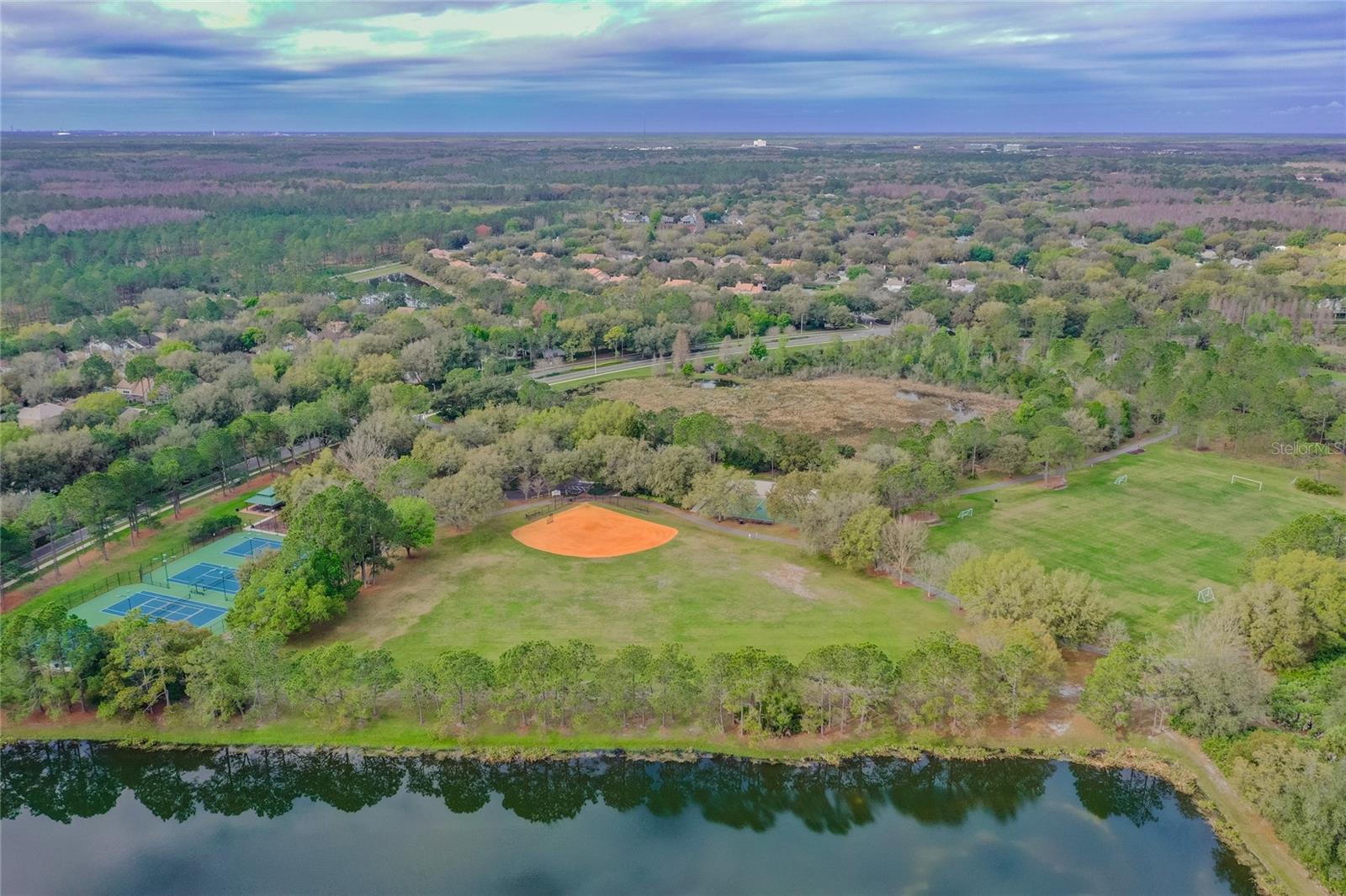 Image 90 of 98 For 17918 Holly Brook Drive